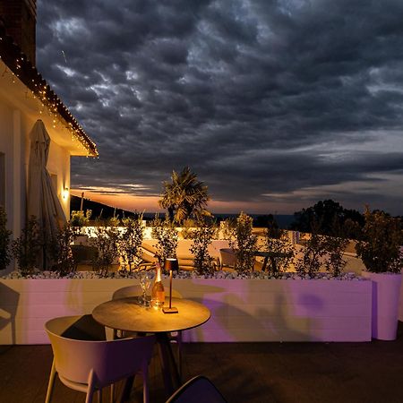 Bed and Breakfast Terrazza sul Mare Roseto Degli Abruzzi Esterno foto