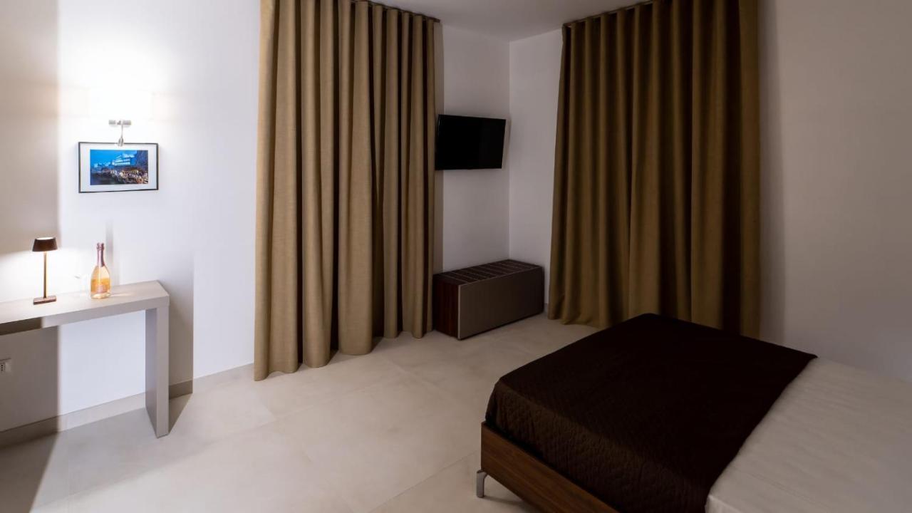 Bed and Breakfast Terrazza sul Mare Roseto Degli Abruzzi Esterno foto