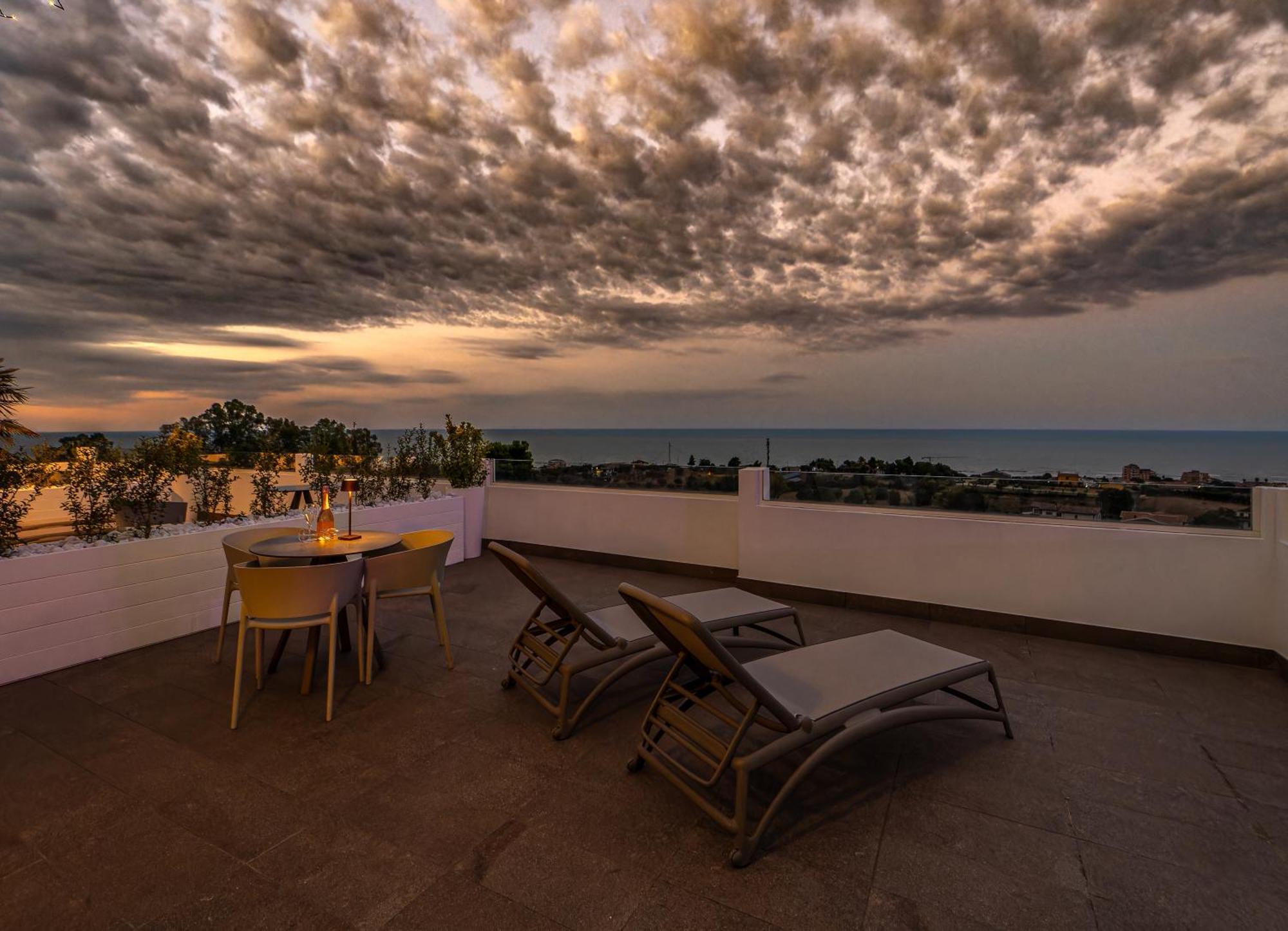 Bed and Breakfast Terrazza sul Mare Roseto Degli Abruzzi Esterno foto